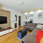 Apartman Sanja Kolovare