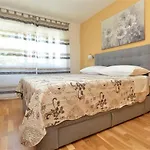 Apartman Sanja Kolovare *