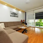 Sanja Kolovare Apartman Zára