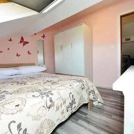 Appartamento Sanja Kolovare