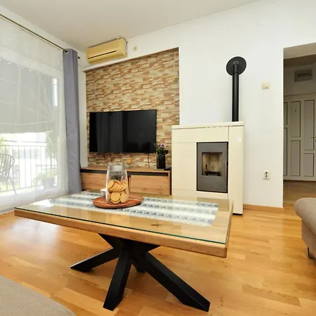 Sanja Kolovare Apartment Zadar