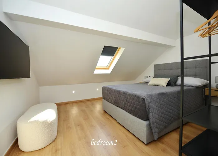 Sanja Kolovare Apartman *
